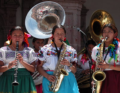 La pirekua, canto tradicional de los p’urhépechas - MÉXICO
© Secretaría de Turismo, 2009. Web UNESCO
